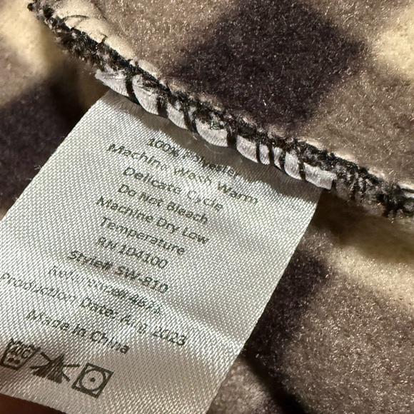 3/$10 Gioberti Boys Gray Fleece Lined Bomber Jacket - Picture 4 of 6